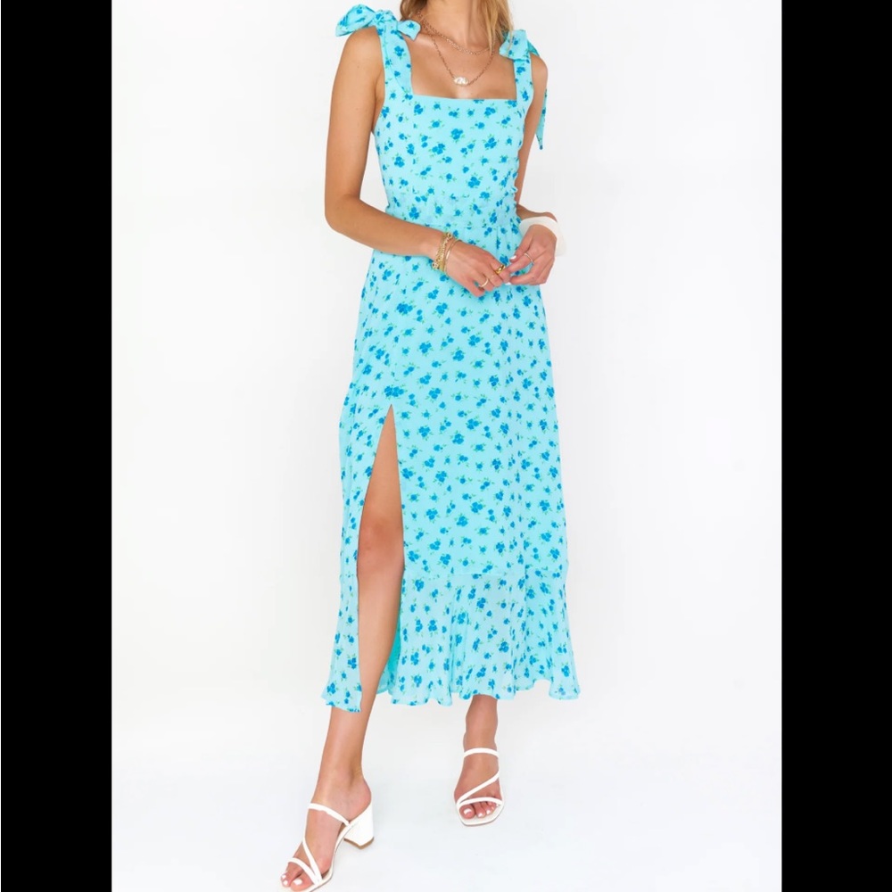 Show me your mumu Claire Midi Dress in Blue Ditsy